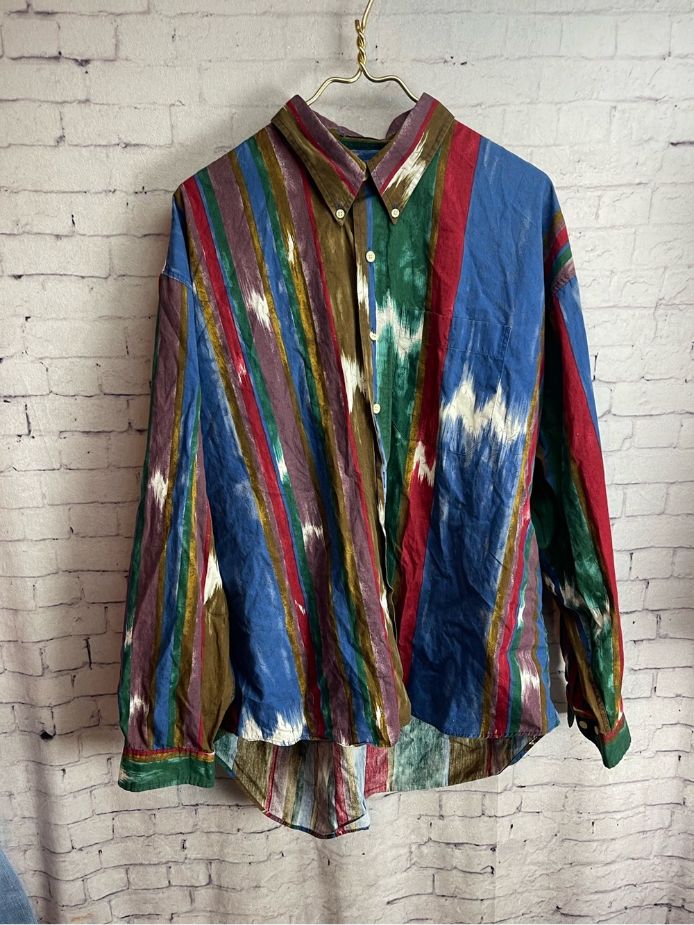 Colours by Alexander Julian size XL long sleeve button down shirt